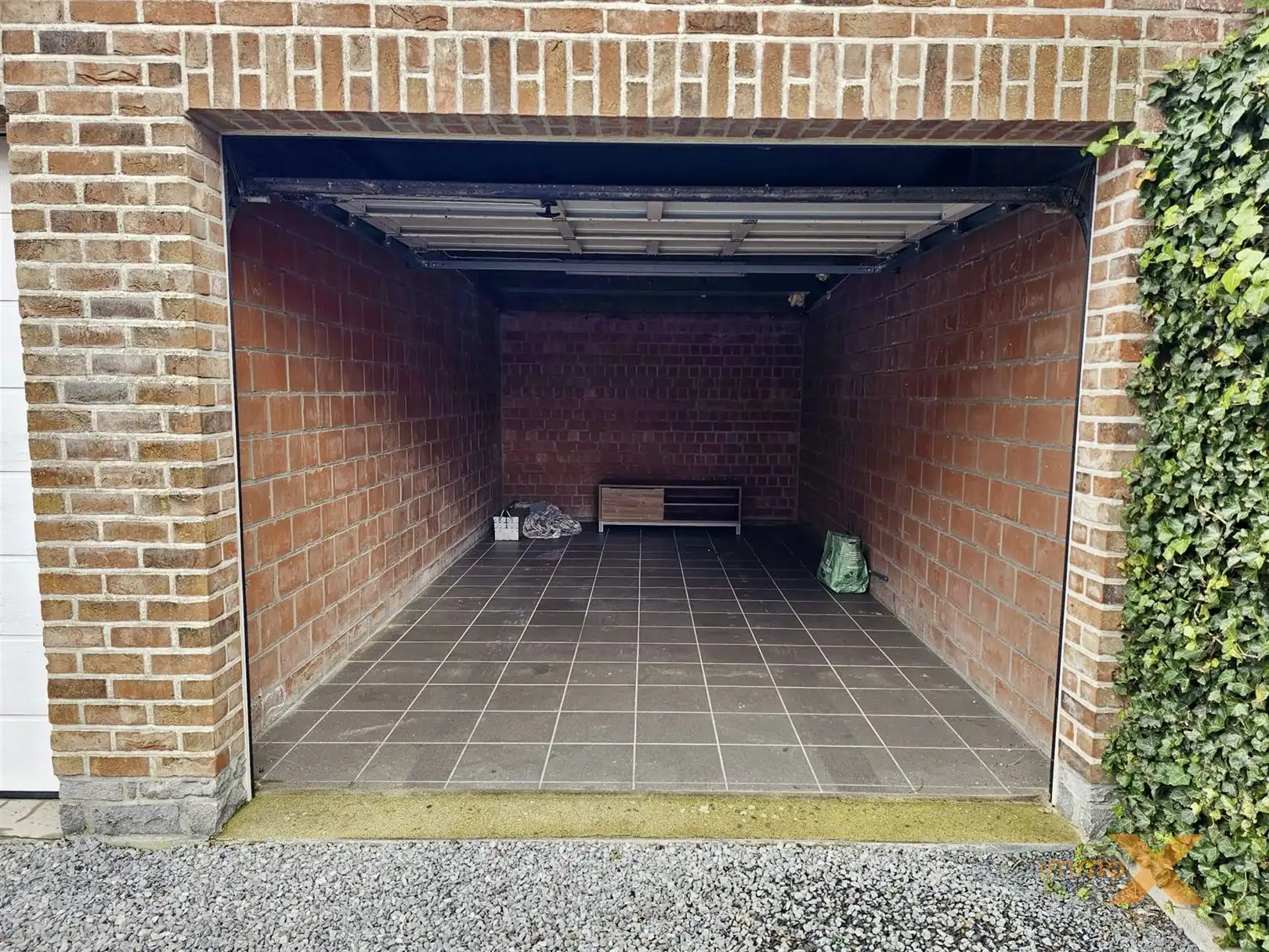 LICHTRIJK APPARTEMENT MET BALKON EN GARAGE foto 29