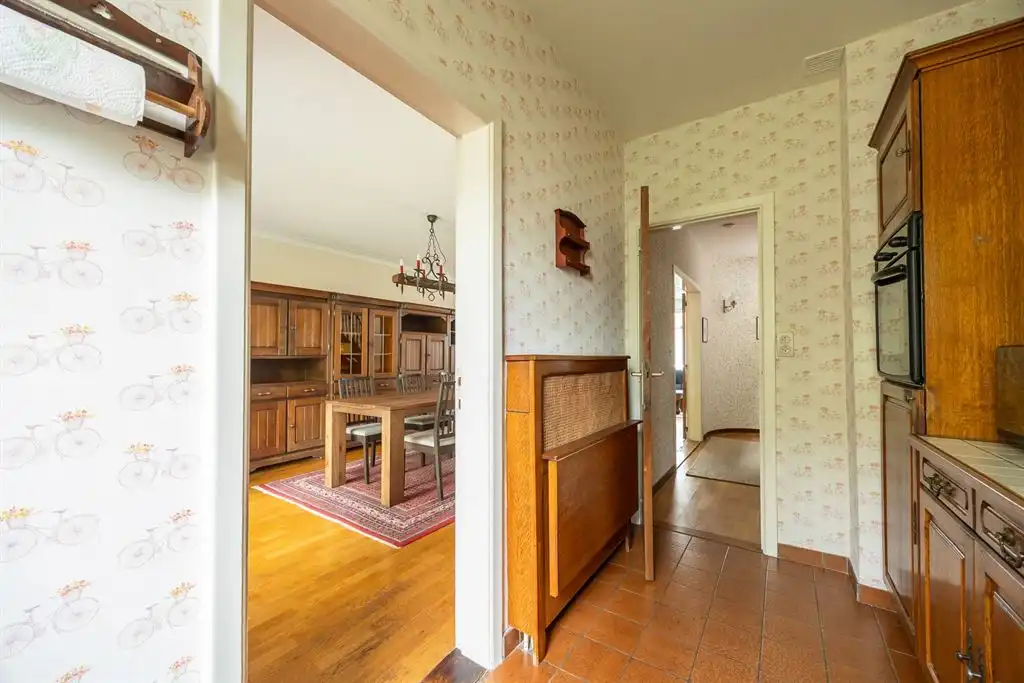 Ruime bel-étage woning vlakbij Rivierenhof foto 8