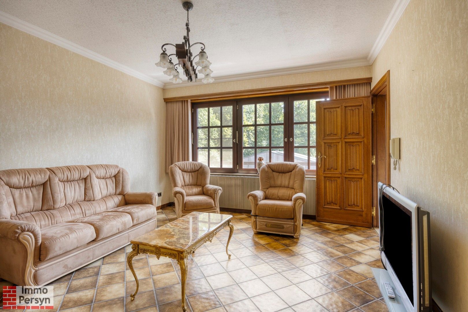 Zeer ruime, op te frissen woning met uitzicht op de Rozenkransweg – centrum Scherpenheuvel. Geen renovatieplicht! foto 13