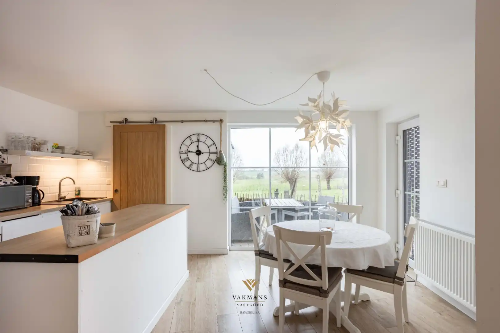 Charmant klein huisje op den buiten foto 6