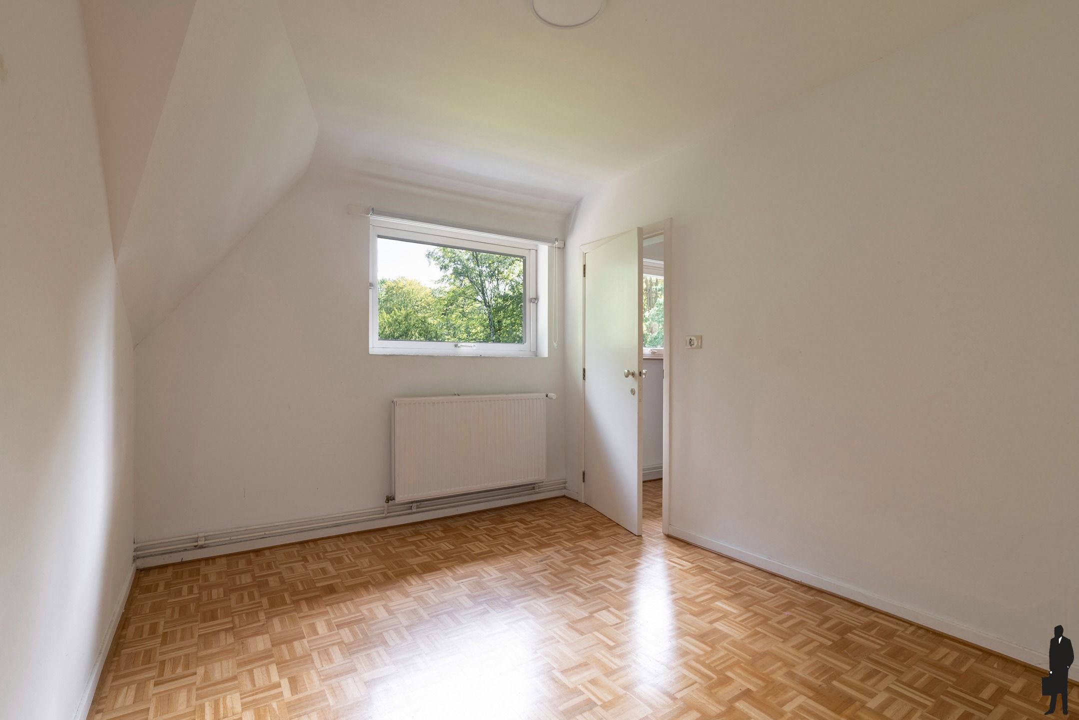 Rietgedekte villa op ca. 3.350 m² met optimale privacy foto 22