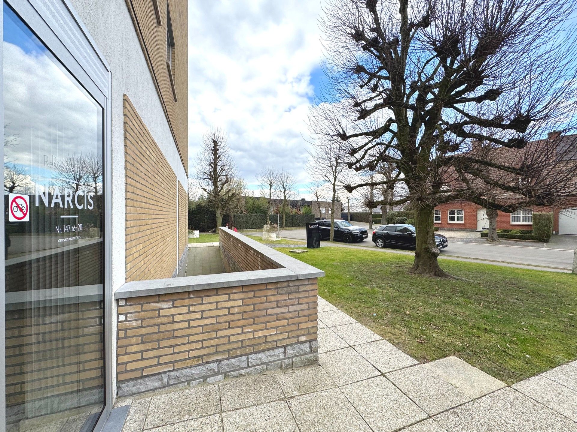 GELIJKLVOERS APPARTEMENT MET 1 SLAAPKAMER - 72 M² foto 23