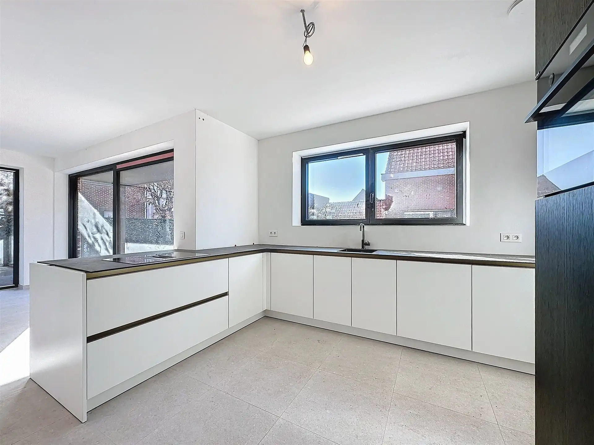 Half open BEN woning met 3 slaapkamer en zuid tuin op ruim perceel 300m² (LOT1) foto 4