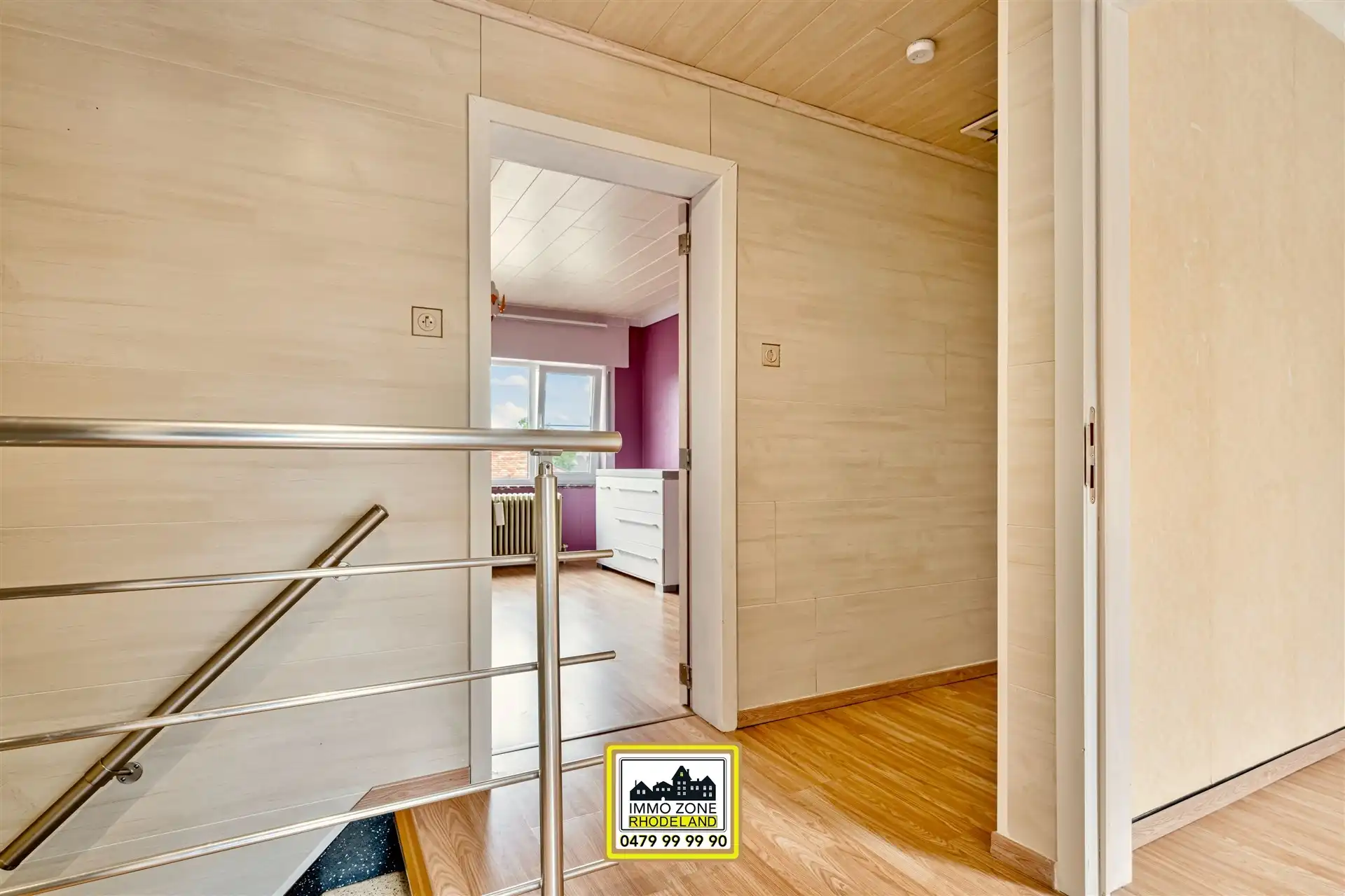 Zeer ruime woning met magazijn en tuin foto 11