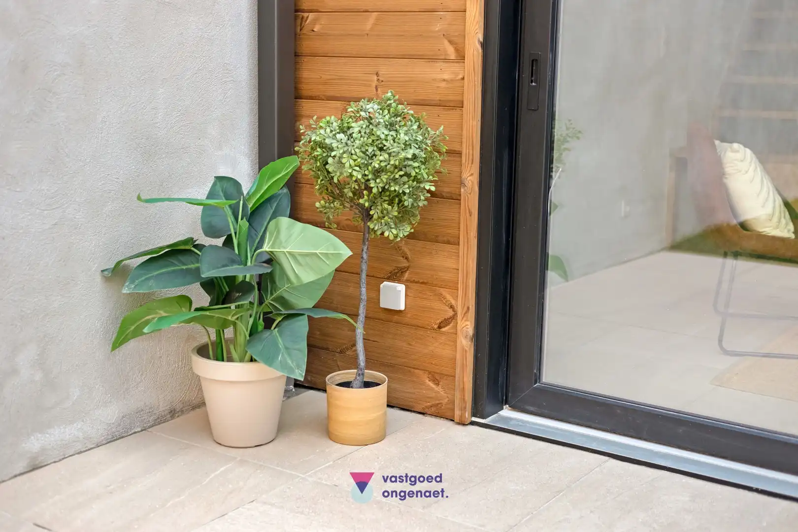 Totaalrenovatie met garage op toplocatie foto 22