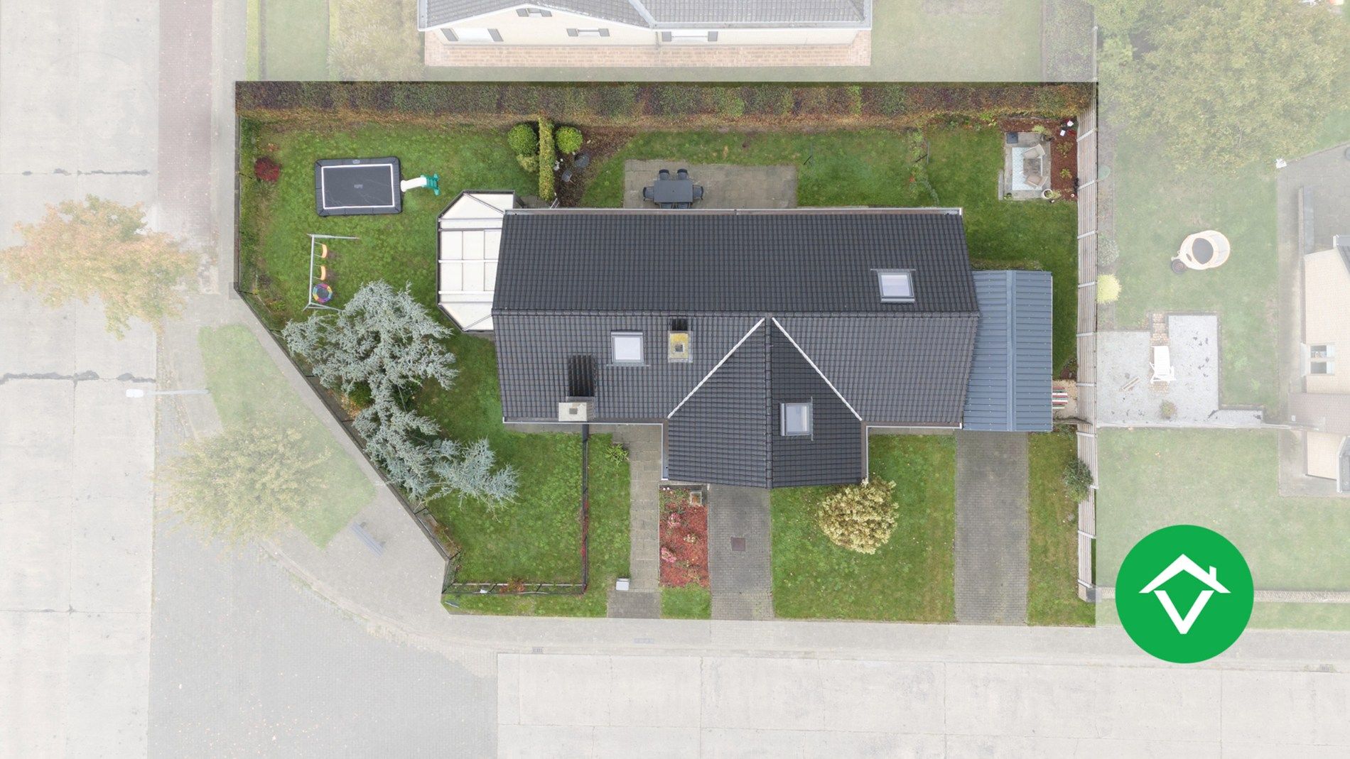 Alleenstaande woning in een rustige omgeving  te Ichtegem  foto 41
