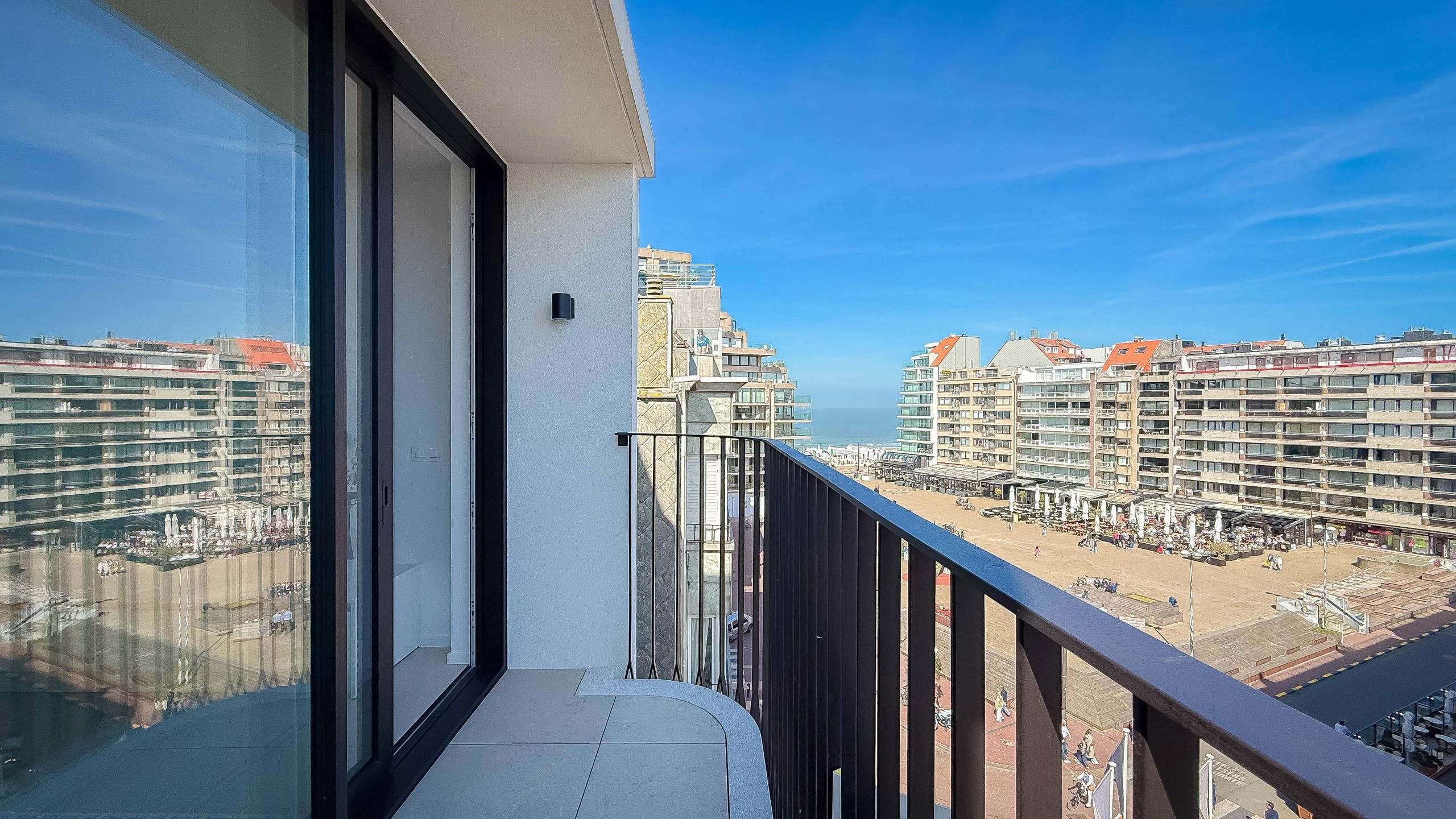 Stijlvol NIEUWBOUWAPPARTEMENT in hartje Knokke... foto 2