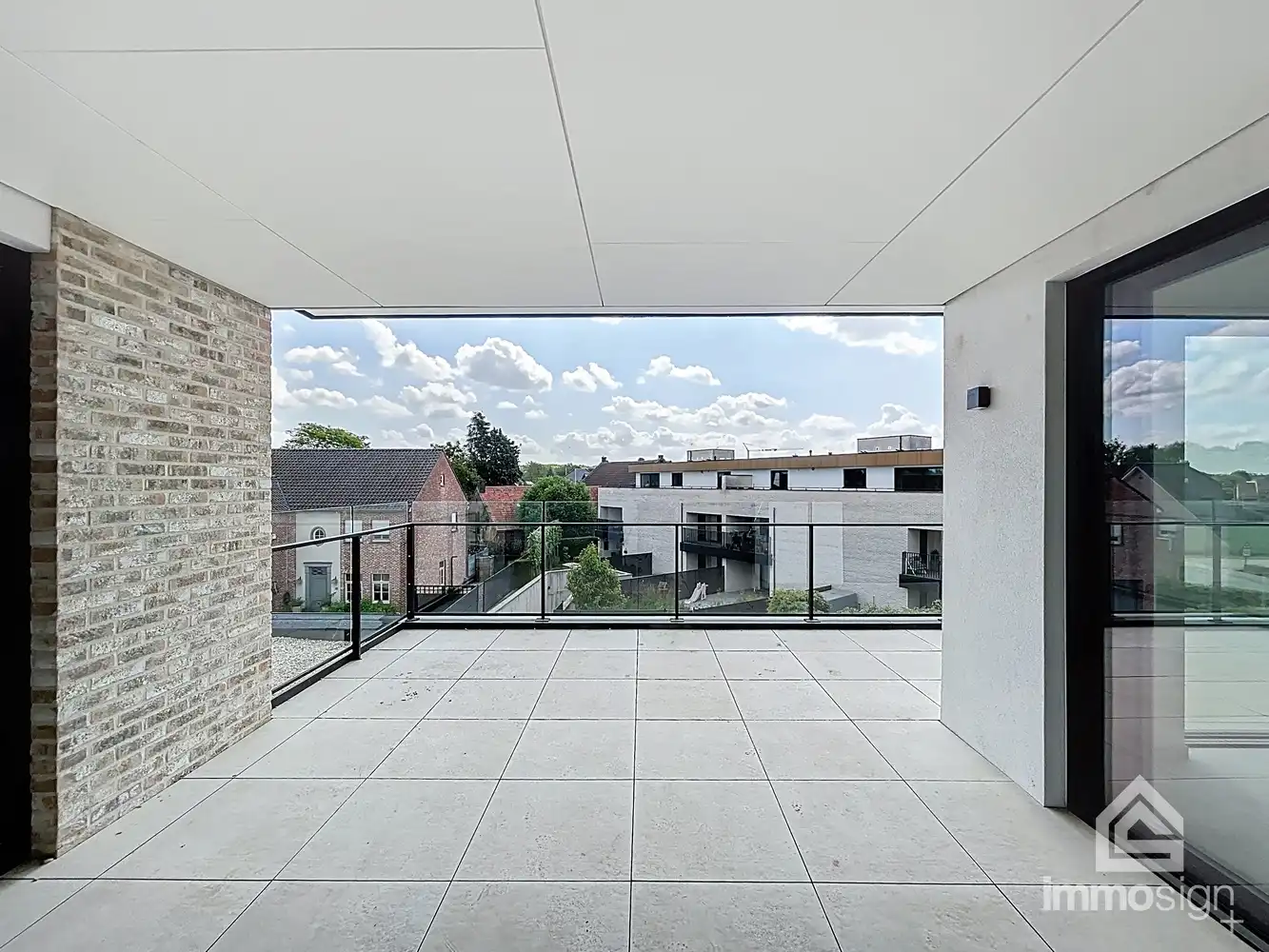Instapklaar nieuwbouw appartement met 2 slaapkamers, terras, autostaanplaats, carport en berging te Kinrooi foto 11