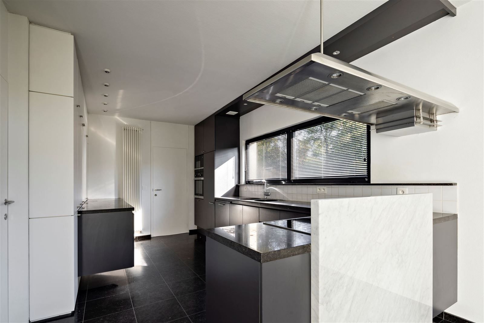 Villa met 3 slaapkamers & 2 badkamers te Dworp foto 9