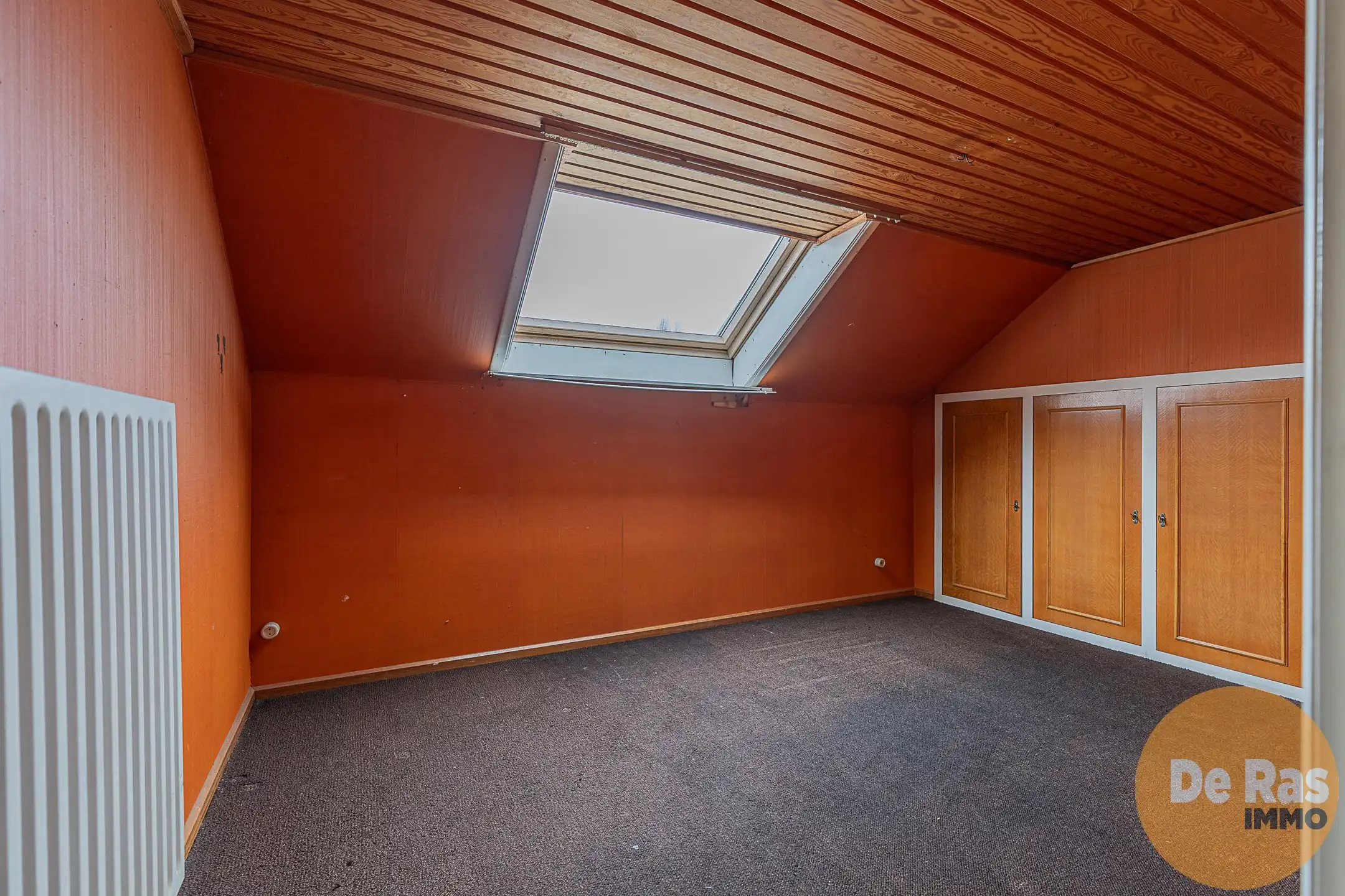 WETTEREN - Solide, te renoveren woning met 4 kamers en tuin foto 17