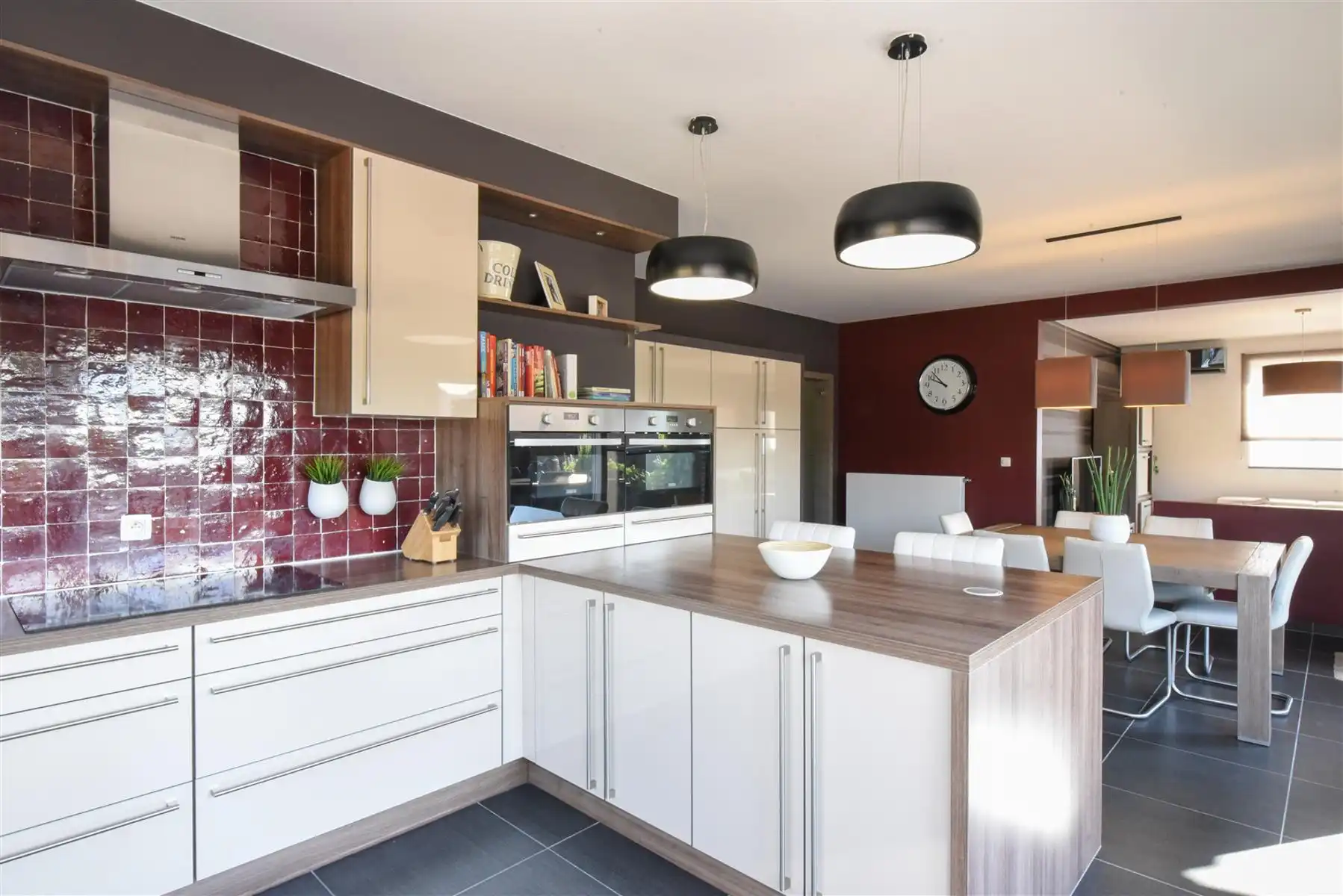 Luxueuze duplex met riant terras te Millen foto {{pictureIndex}}
