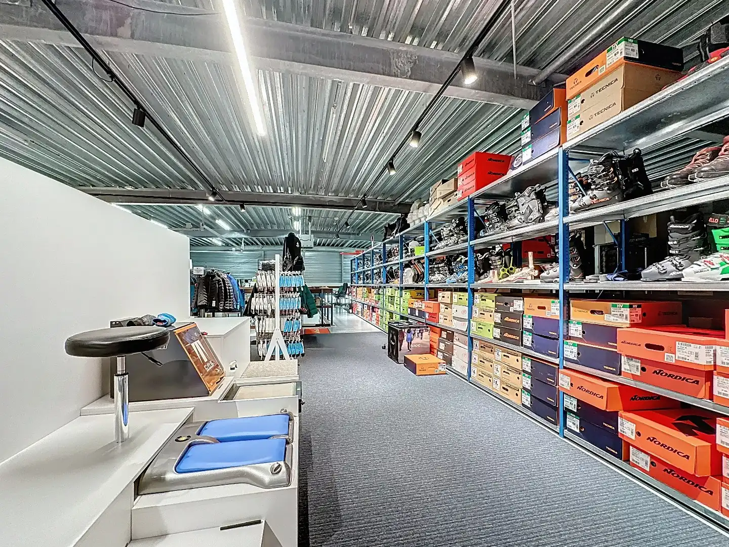 Veelzijdige bedrijfsloods op uitstekend bereikbaar bedrijventerrein – Neringweg 1, Oostburg foto 16