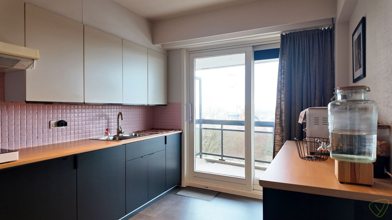 Instapklaar appartement te huur nabij het centrum van Eeklo! foto 7
