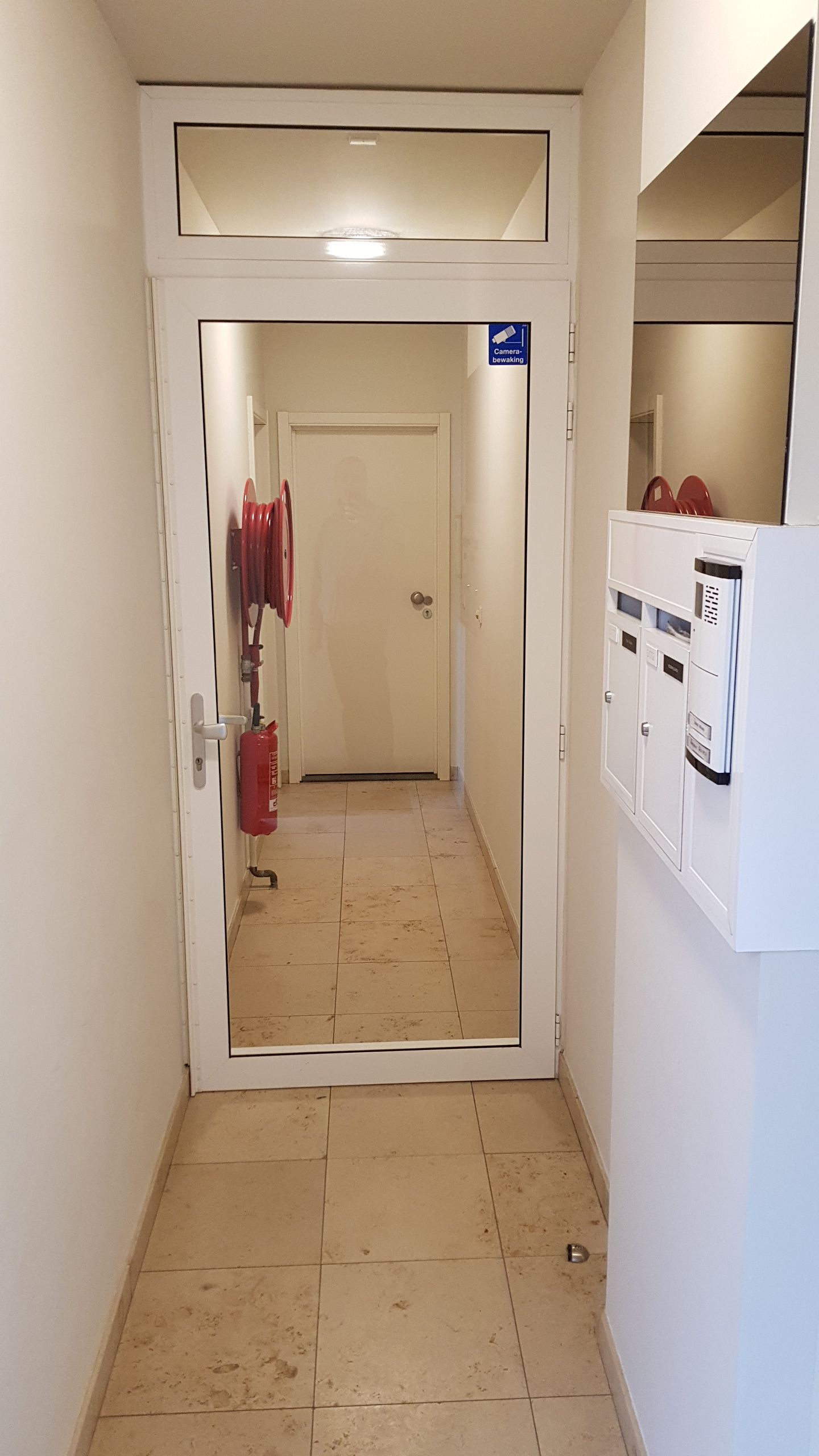 Modern gelijkvloers appartement te huur in Leuven foto 18