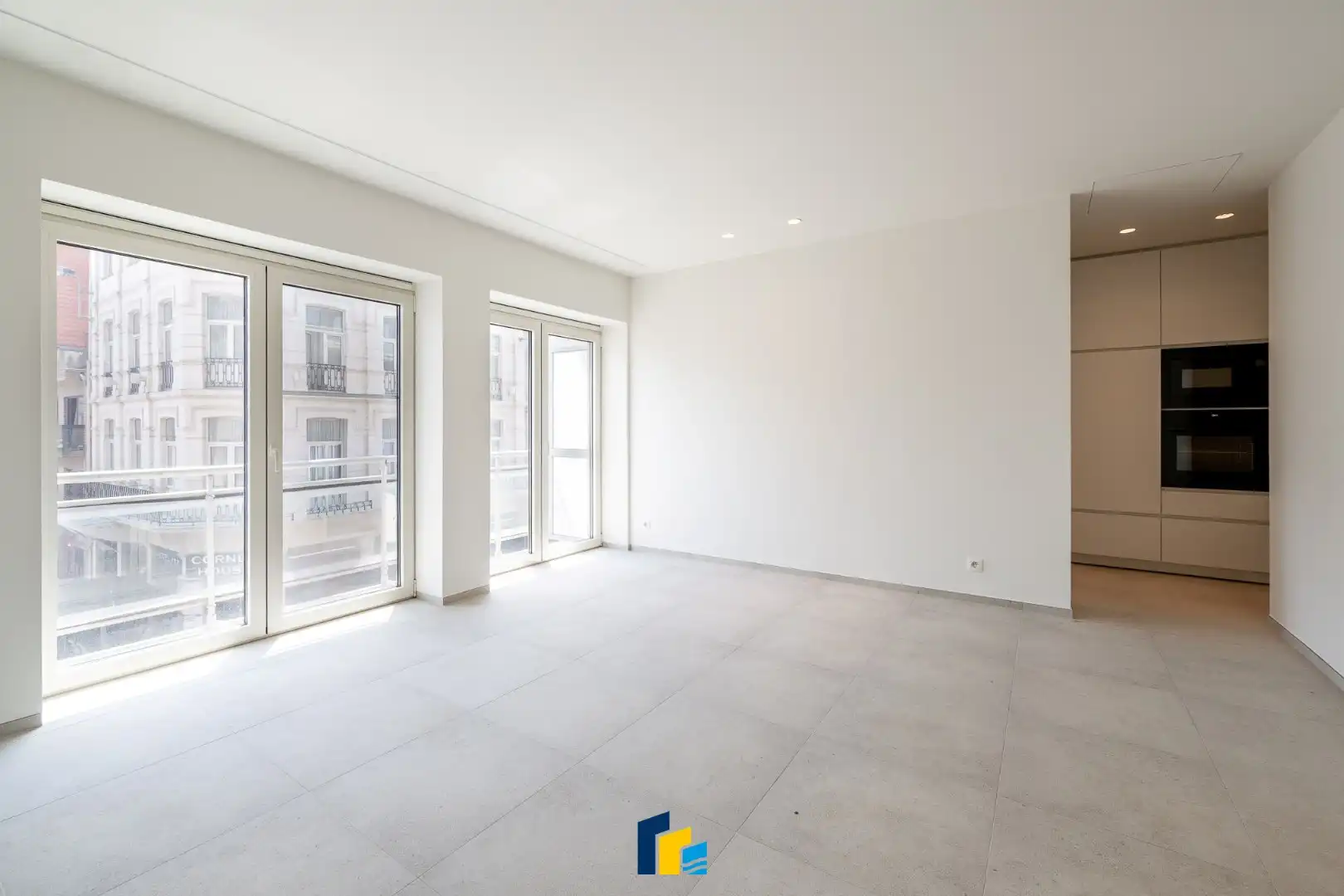 Volledig gerenoveerde duplex met 2 terrassen  foto 2