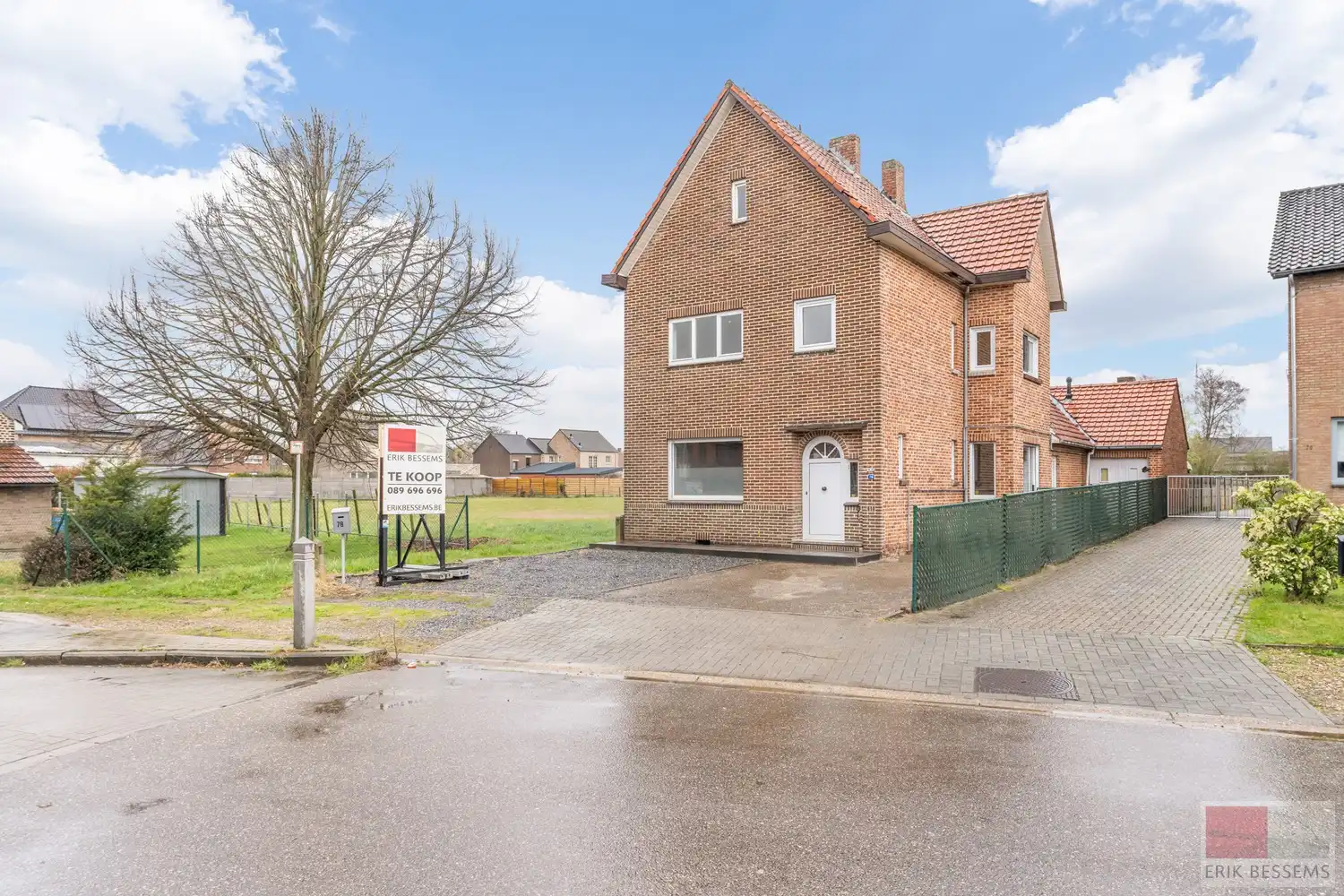 Charmante op te frissen woning met veel potentieel, met een woonoppervlakte van 169 m² foto 37