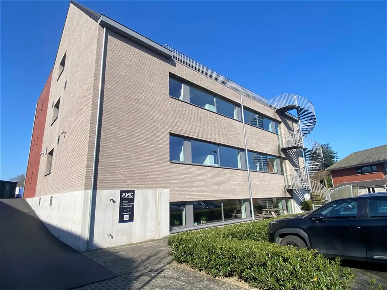 Goed bereikbare kantoren vlakbij de E17 met all-in formule foto 2