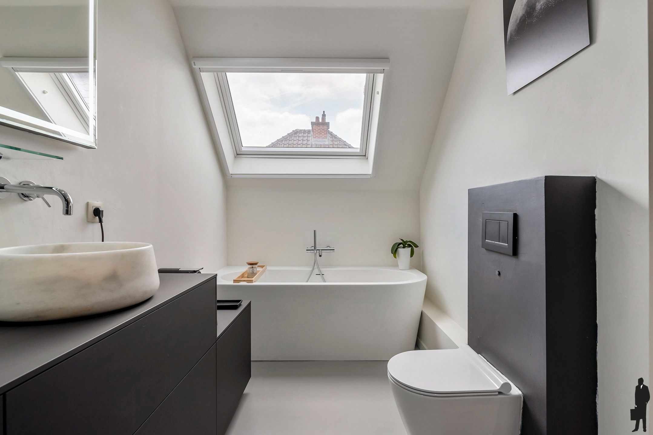 Charmante, energiezuinige (EPC A) en kwalitatief gerenoveerde villa op een rustige locatie. foto 17