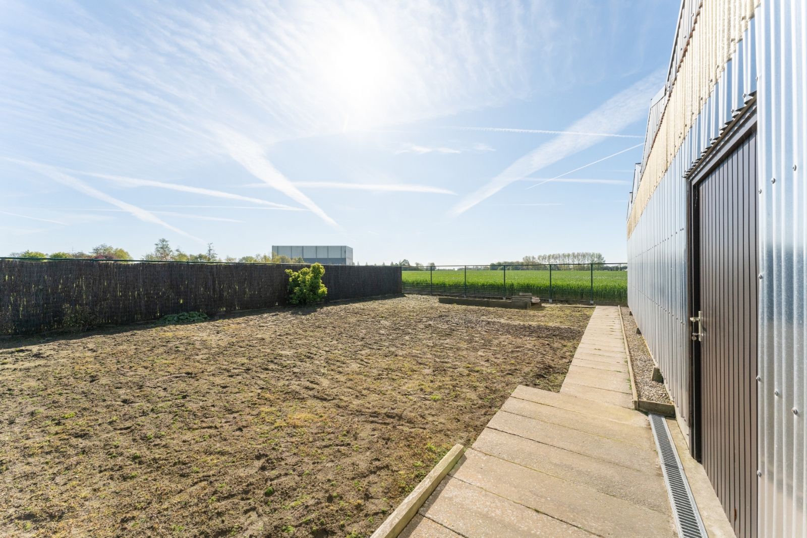 Villa met opslagruimte te huur foto 16