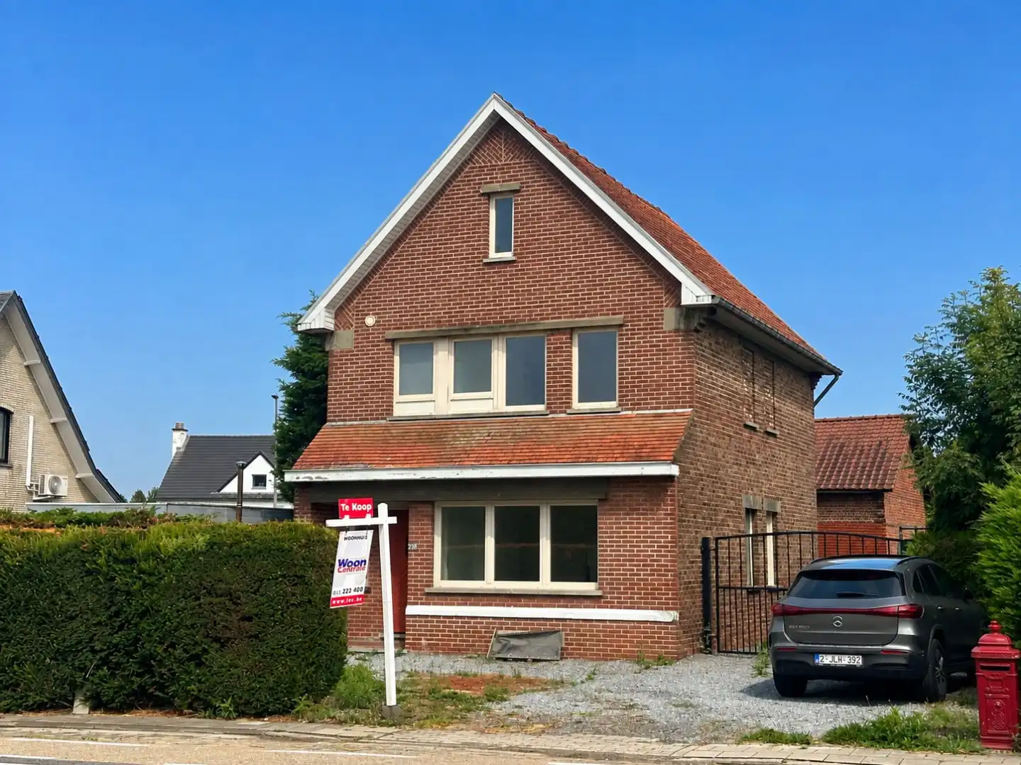 Hoofdfoto van de publicatie: Karaktervolle vrijstaande woning met tal van mogelijkheden nabij het centrum van Tongeren