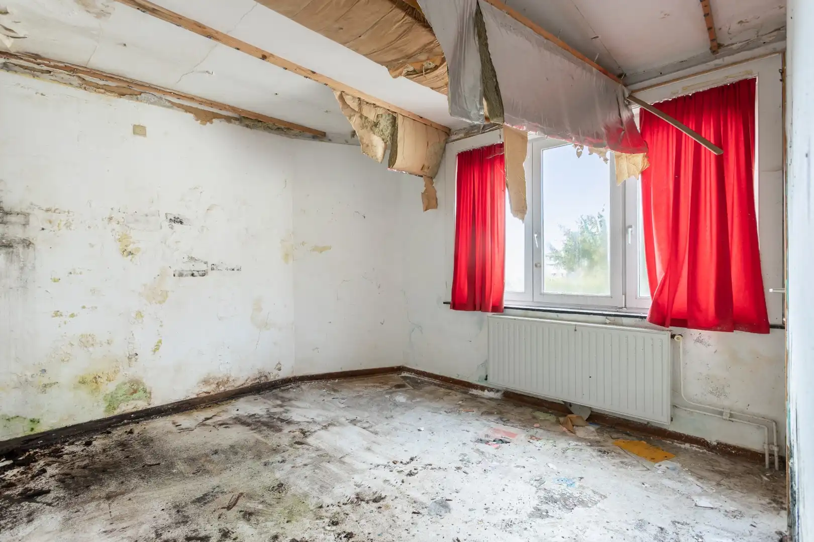 Kraktervolle woning met veel potentieel, 2 autostaanplaatsen en tuin te Dworp foto 23