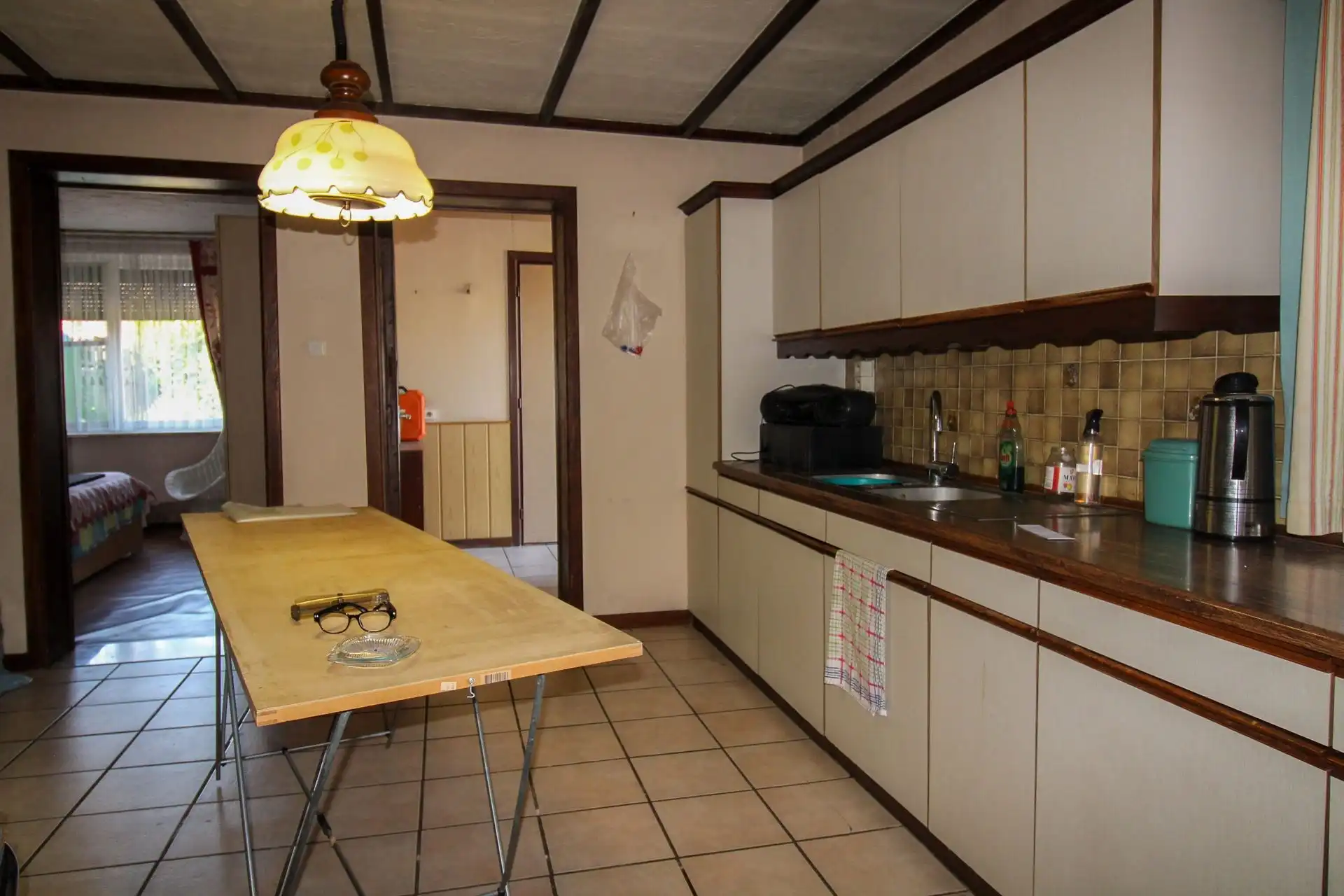 Te renoveren woning of interessante ontwikkelingsgrond in Opgrimbie! foto 6