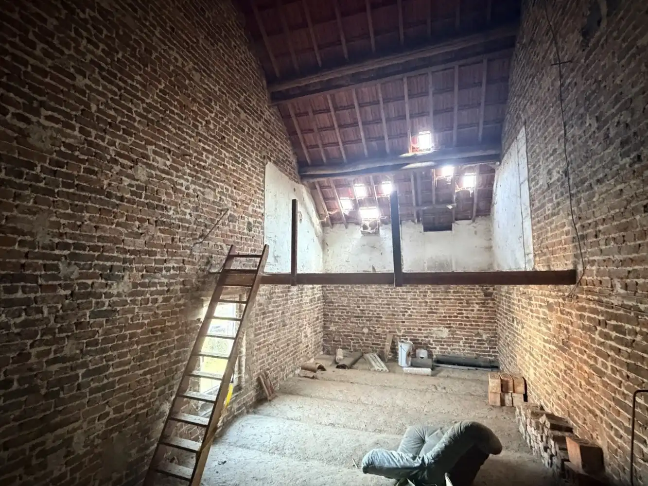 Rustig gelegen, ruime gezinswoning met groot potentieel foto 27