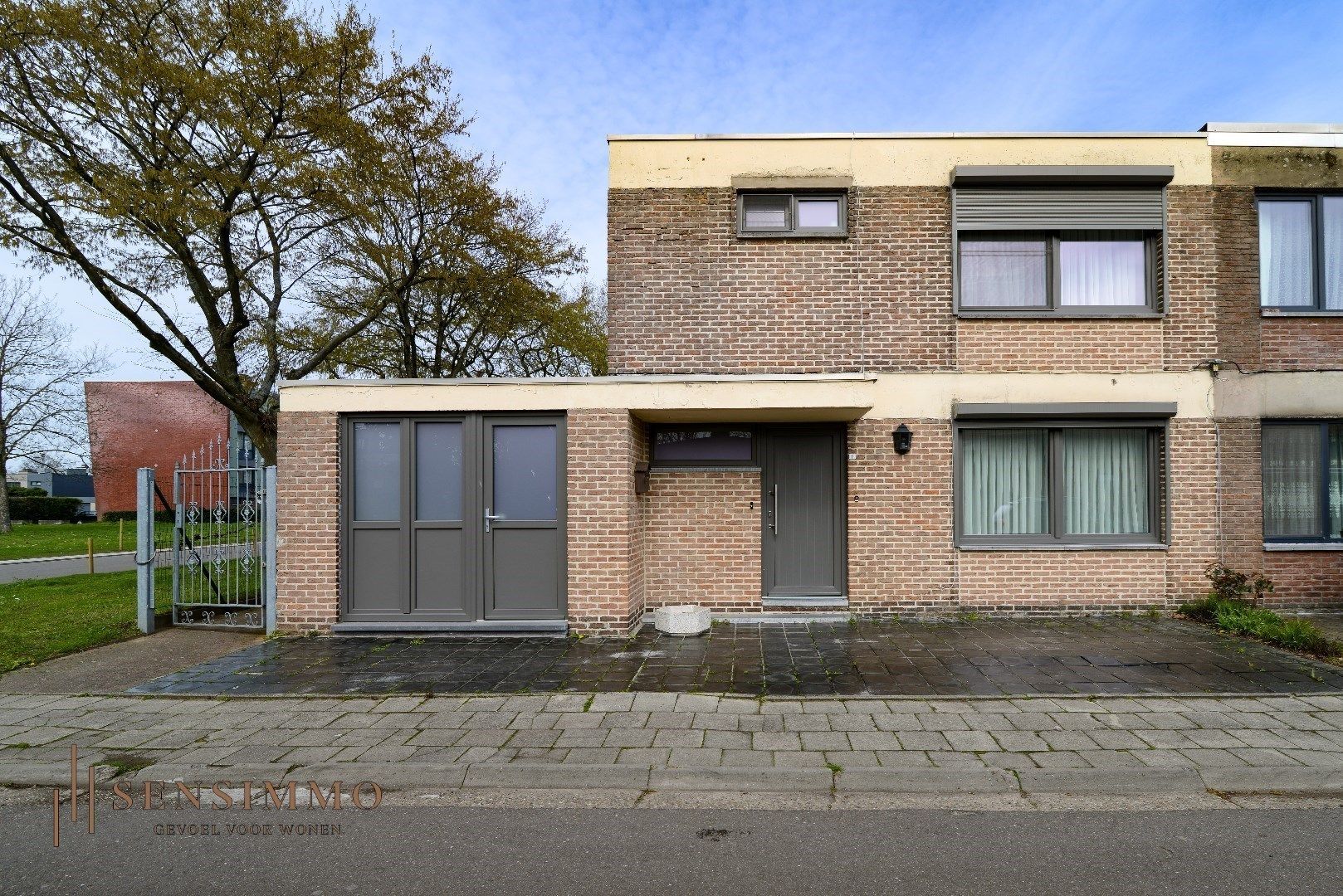 Huis te koop Zwaluwstraat 1 - - 3630 Maasmechelen