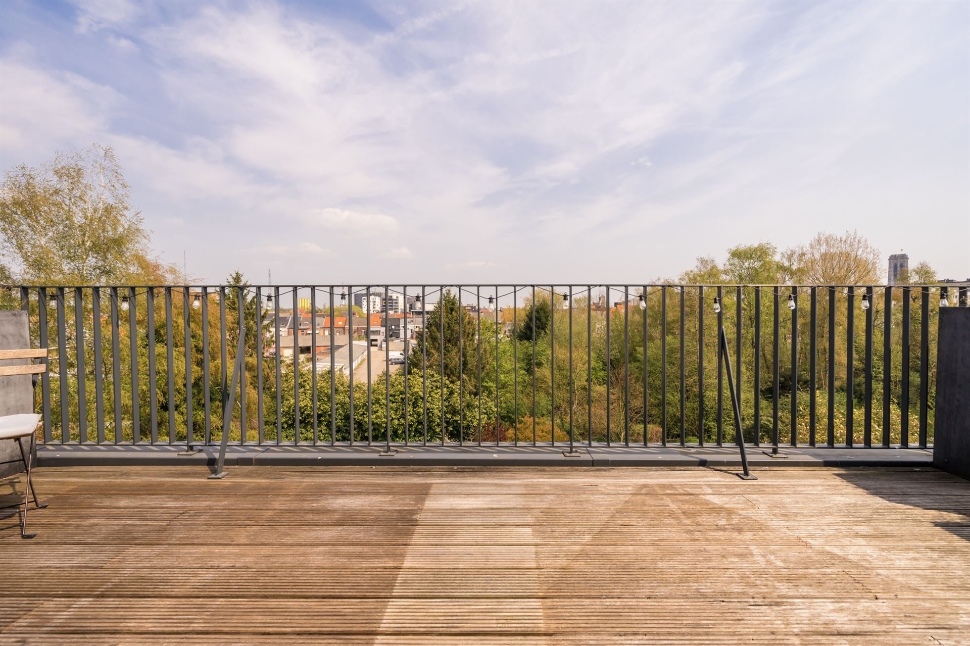 Duplex app. met 2 slpk, lift en 3 terrassen nabij centrum Mechelen foto 16