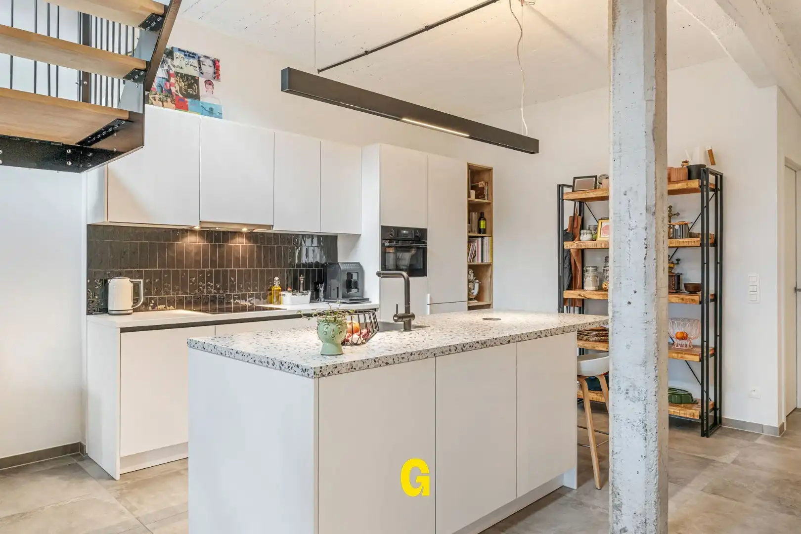Stijlvol luxueus loftappartement (138 m²) met twee slaapkamers en standplaats in residentie De Chocoladefabriek foto 17