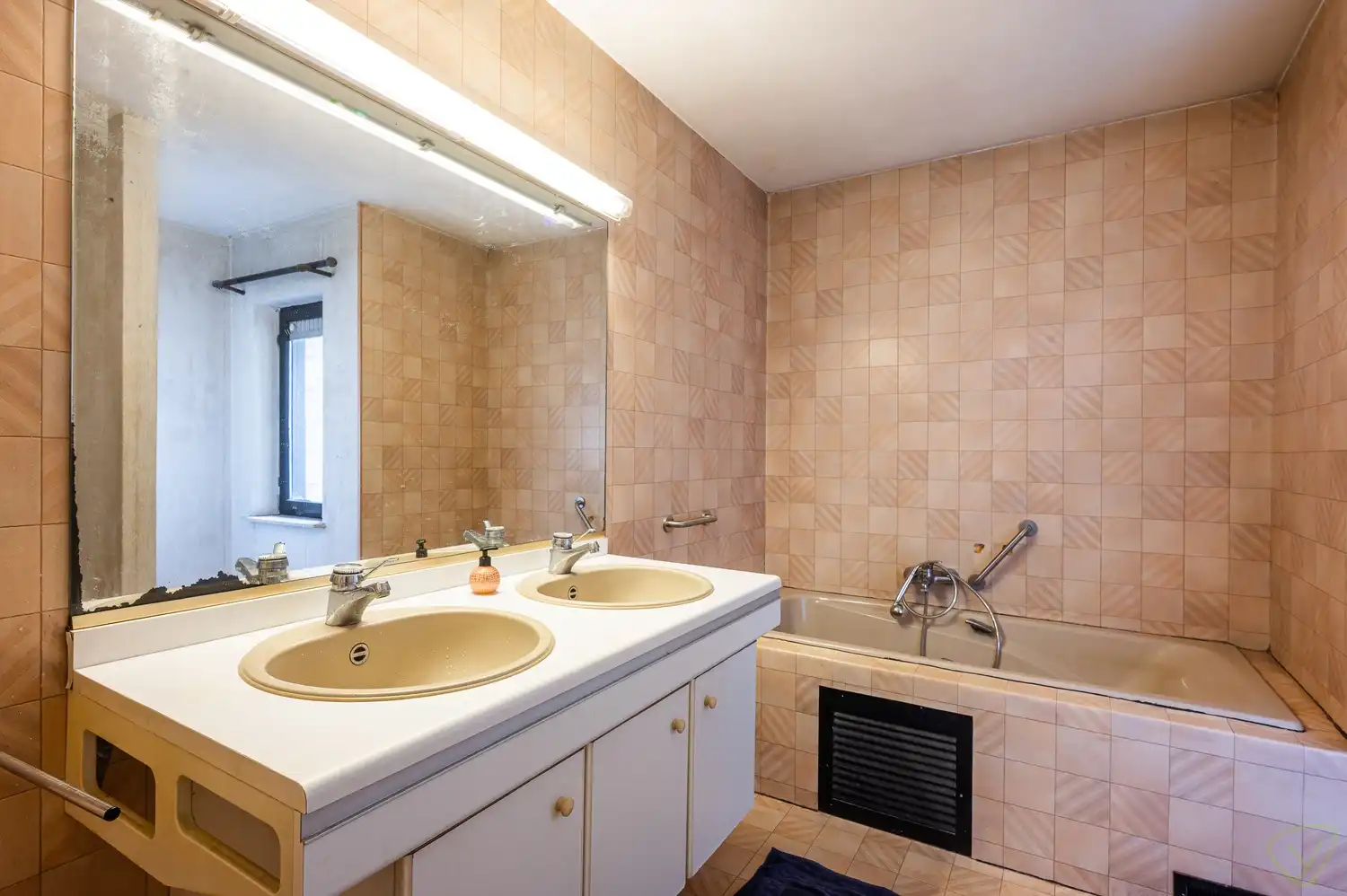 Modernistische villa met praktijkruimte en zuidwestgerichte tuin op riant perceel in Lembeke foto 33