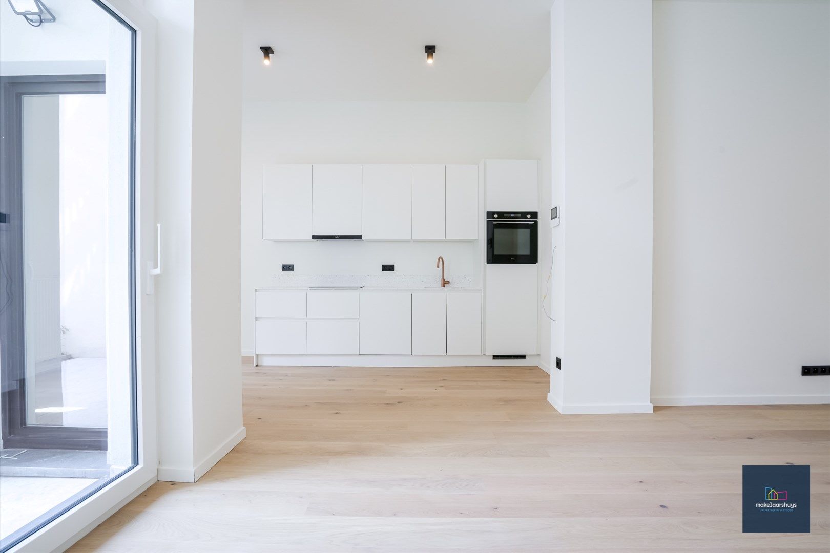 Nieuw 2 slaapkamerappartement  met praktijkmogelijkheden  foto 12