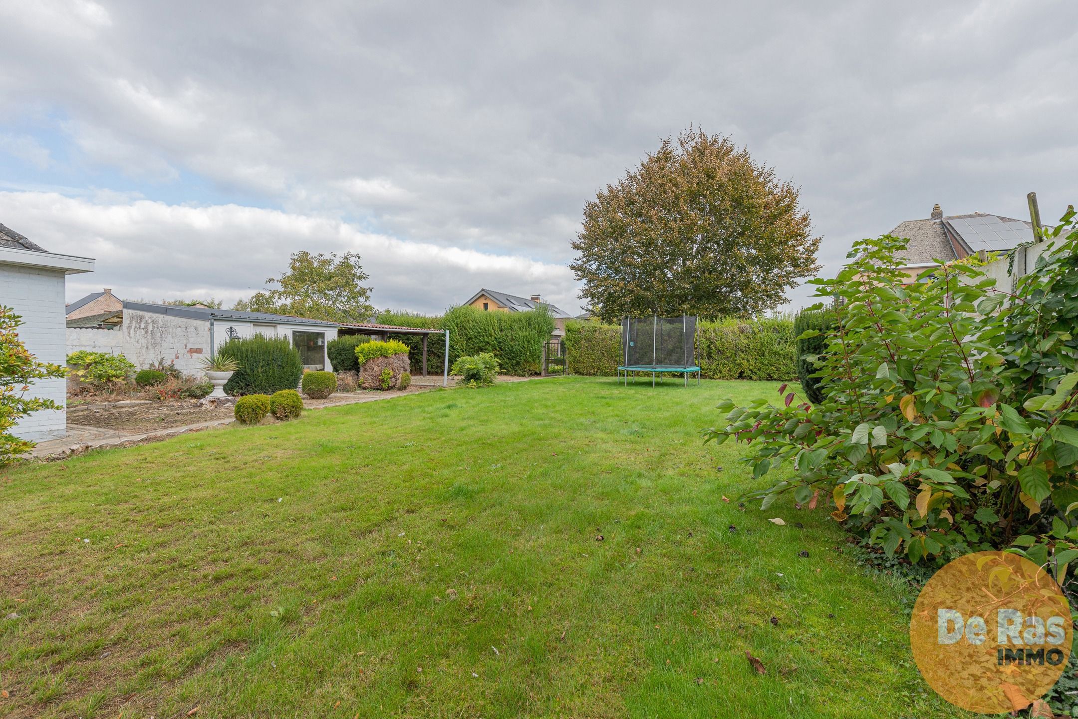 Wanzele -  Goed onderhouden bungalow op een leuke locatie foto 6