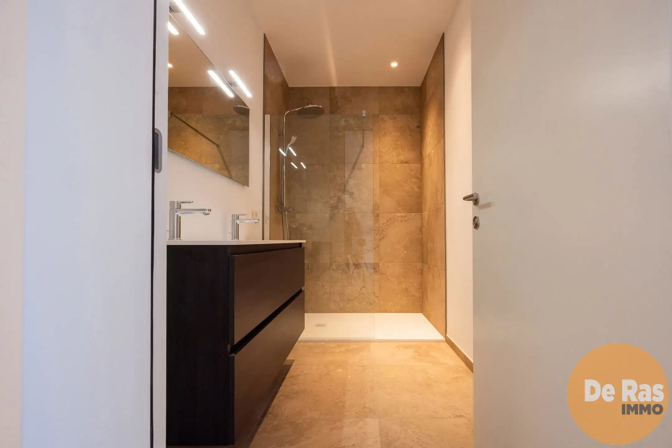 DENDERMONDE - Uniek appartement op topligging foto 9