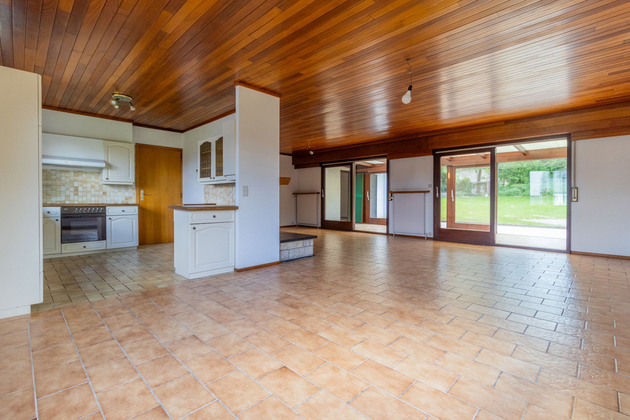 Mooie bungalow met 3 slaapkamers foto 4