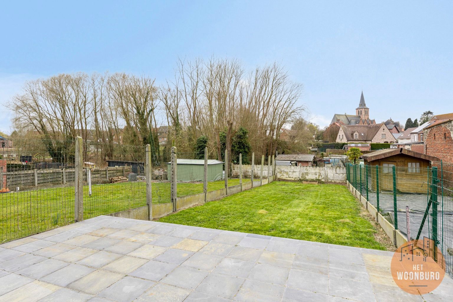 Bel-étage woning met 3 slpks, dubbele garage en tuin foto 16