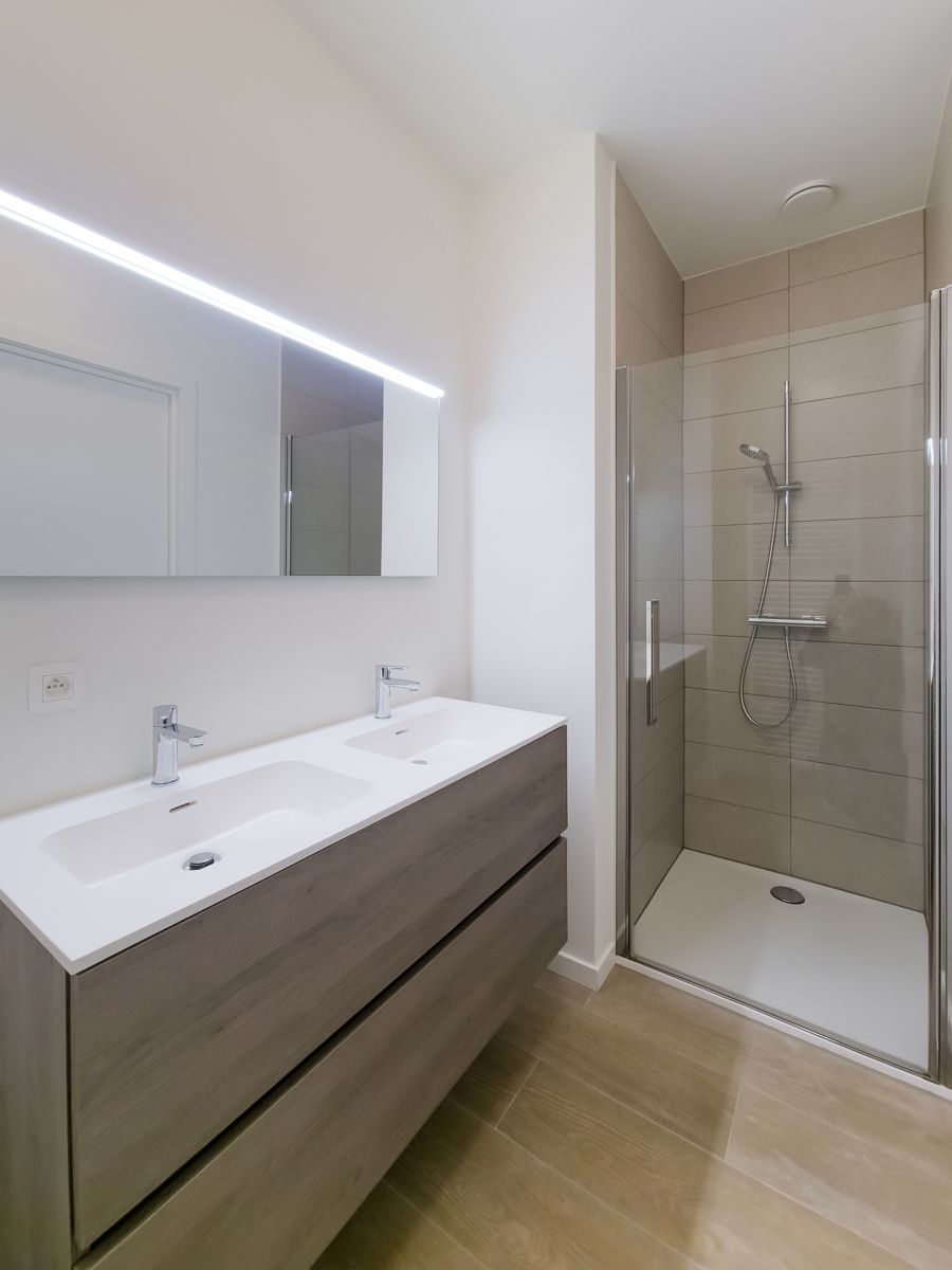 1-slpk app. met terras en zicht op Schelde foto 12