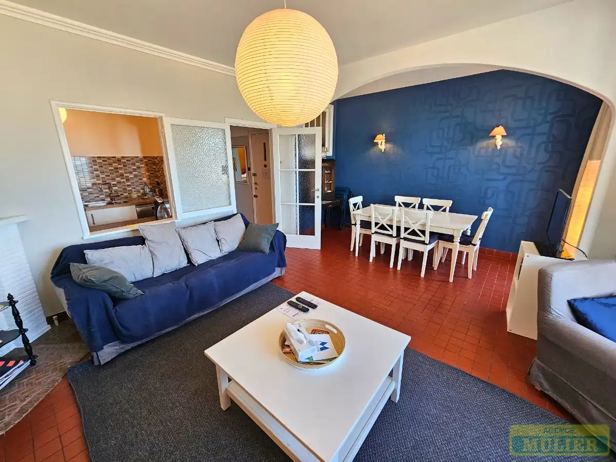 APPARTEMENT MET BREED FRONTAAL ZEEZICHT TE KOOP TE DE PANNE foto 4