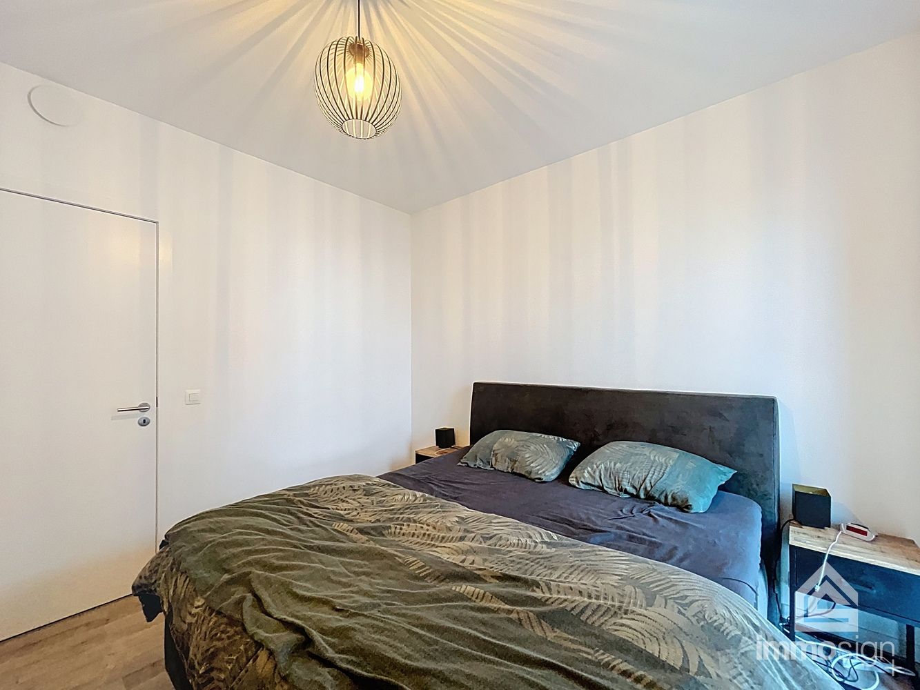 Modern en energiezuinig appartement met 2 slaapkamers en een terras van 15 m² in het geliefde Sint-Michielspark te Bree! foto 13