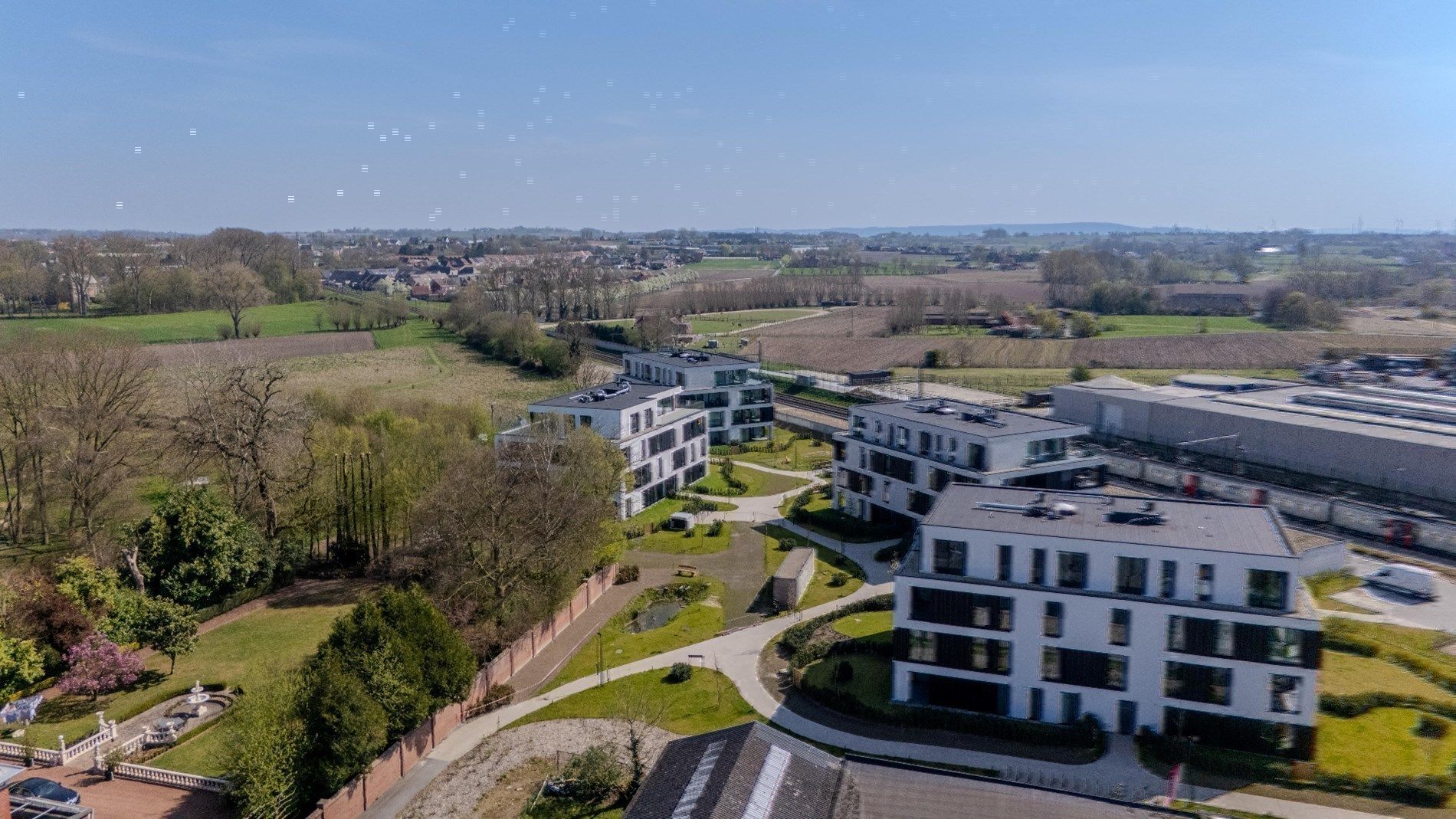 Instapklaar appartement in het groene Park Linde foto 18