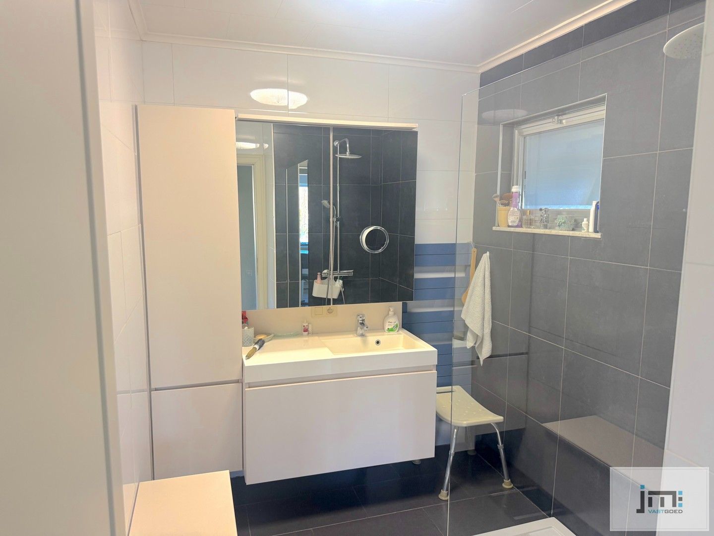 Gelijkvloerse woning foto 12