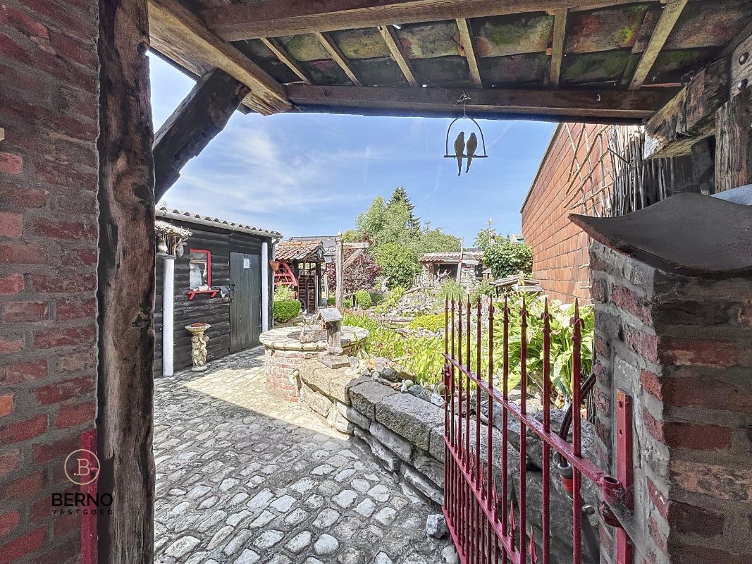 Karaktervolle woning met pitoresque tuin foto 10