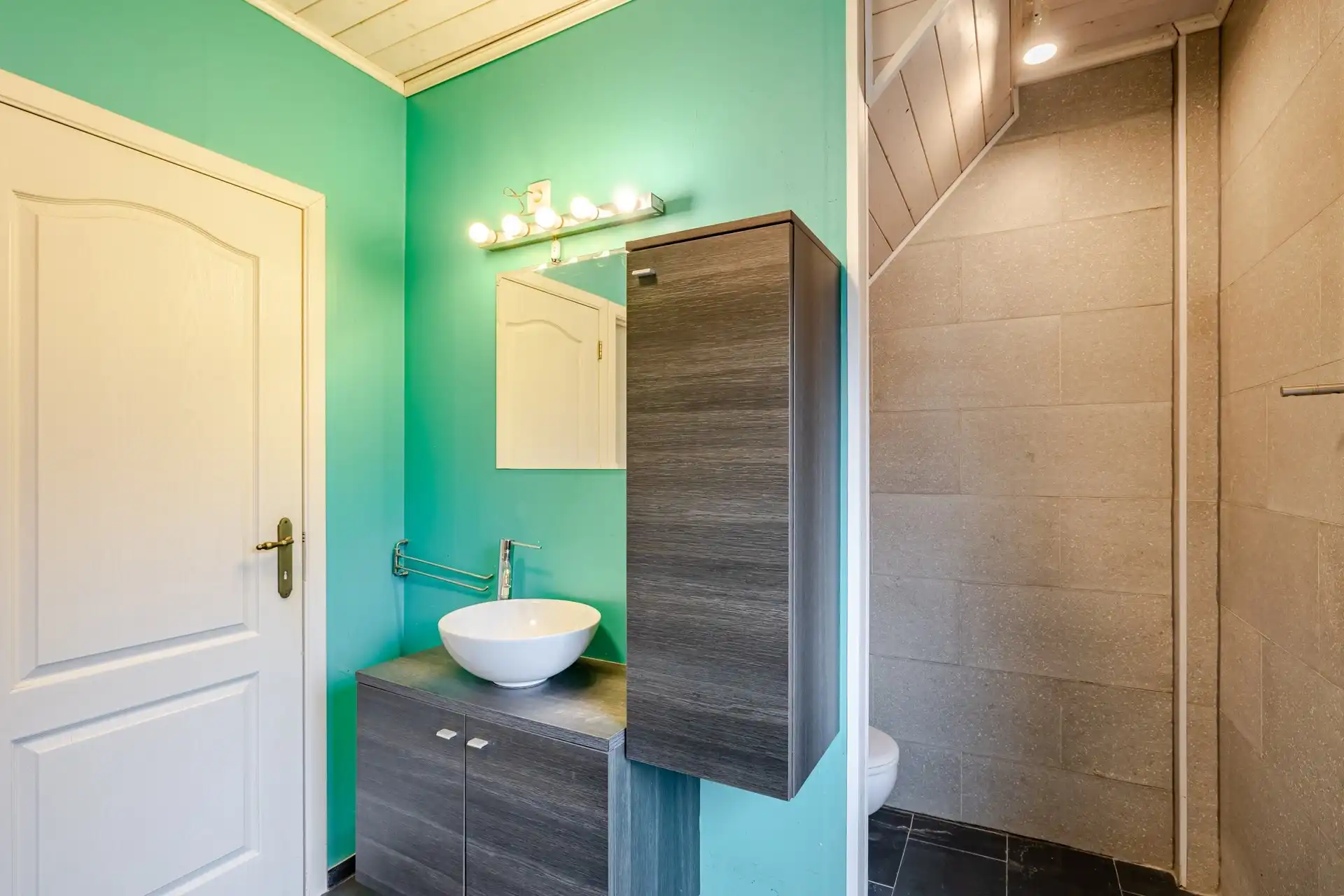 Instapklare starterswoning te Hofstade (Aalst) foto 14