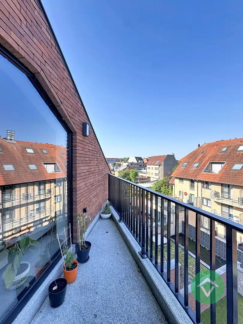 Ruim 3-slaapkamer appartement met 129 m² bewoonbare oppervlakte te Gistel foto 7