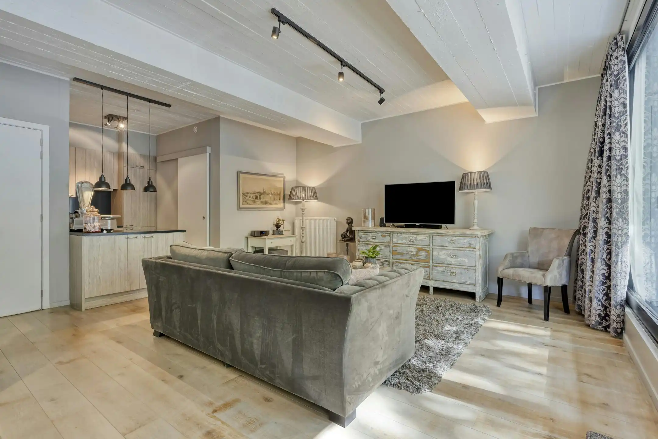 Perfect onderhouden appartement met terras te koop te Antwerpen foto 6