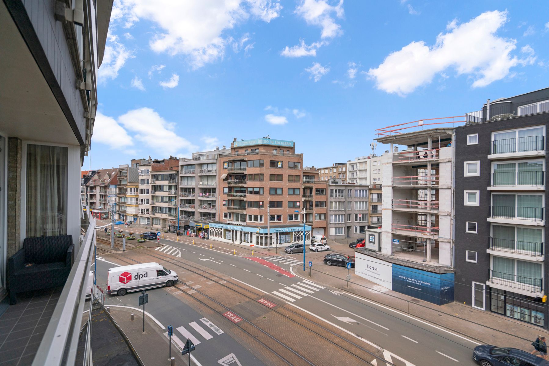 Gerenoveerd appartement met 2 slaapkamers vlakbij het strand foto 10