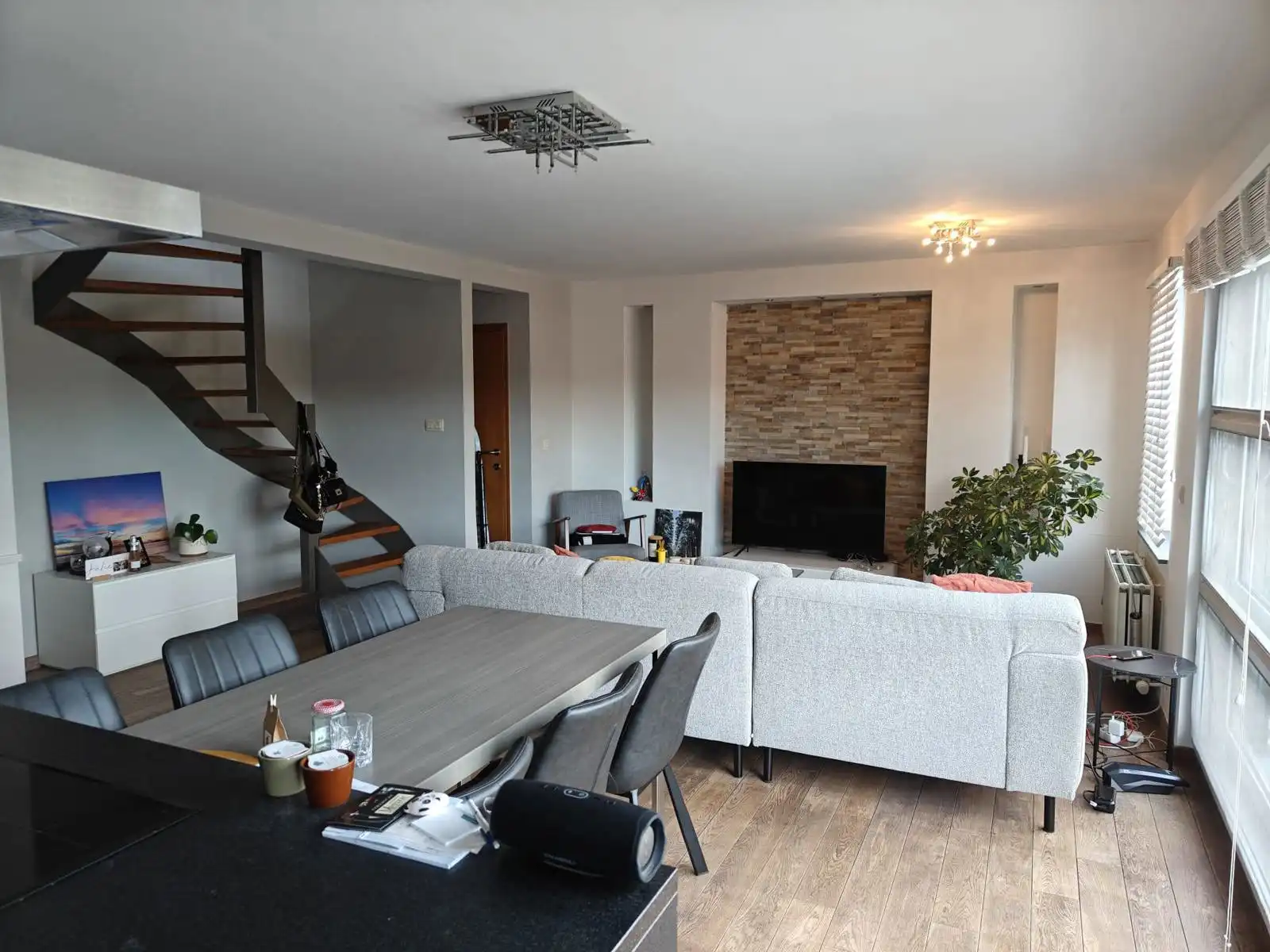 2 slaapkamer appartement met aparte garage foto 2