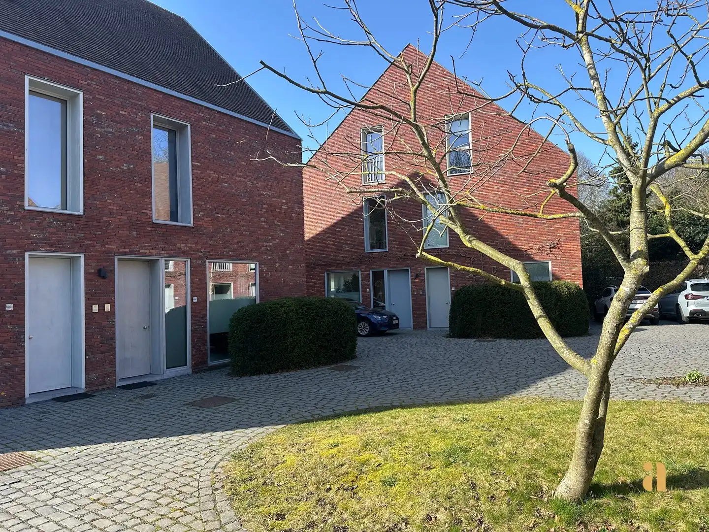 Energiezuinige en lichtrijke gezinswoning met zonnige tuin foto 2