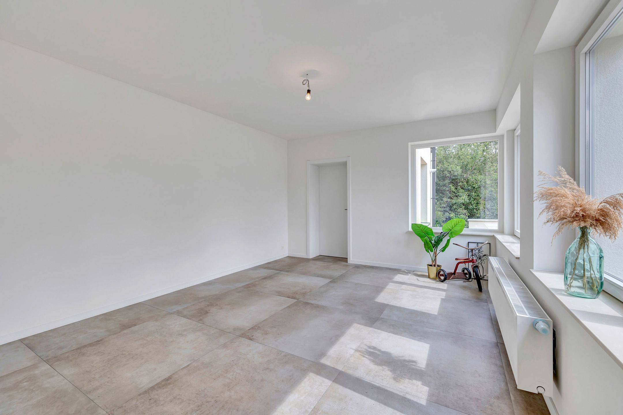 Ruime, energetische totaalrenovatie met ruime tuin en garage foto 8