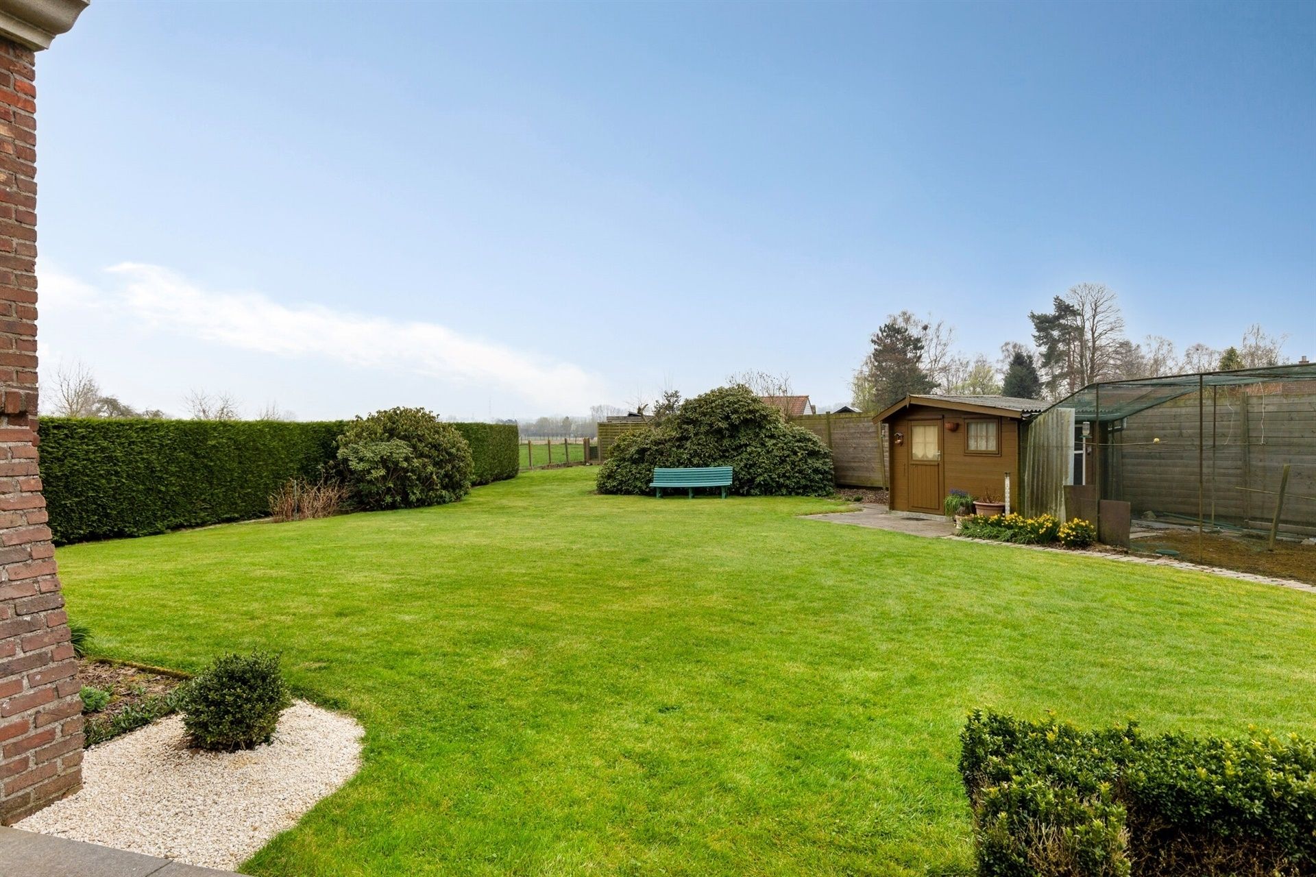 Rustig gelegen landhuis met 6 kamers foto 14